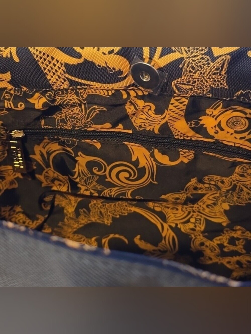 Versace Parfums Weekender Tote w/Coin Pouch - Picture 4 of 7
